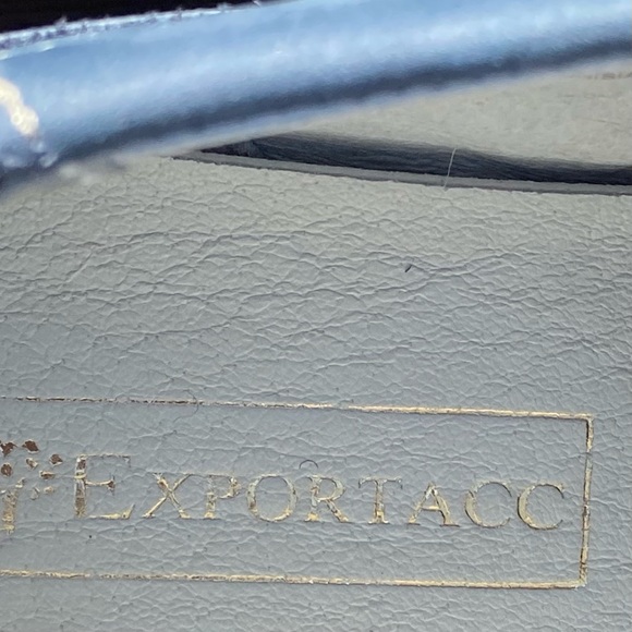 BRIO EXPORTACC women blue and silver cross over closure sneakers. Size 40. Used. - Picture 7 of 11